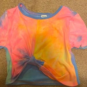 Tie dye knot hem